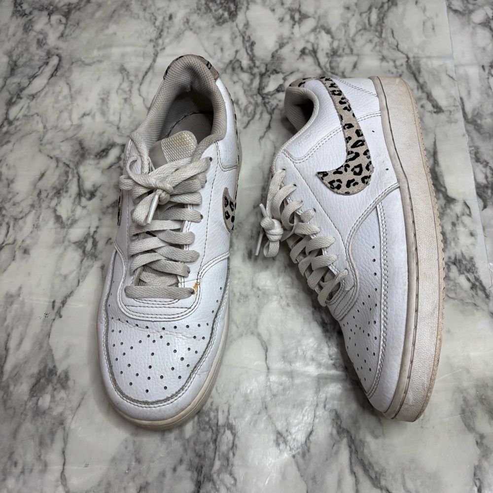 Nike Court Vision Low Women’s White tan brown Animal Print size 9.5